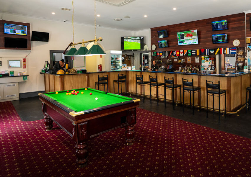 Lyndoch Hotel Sports Bar Pool Table